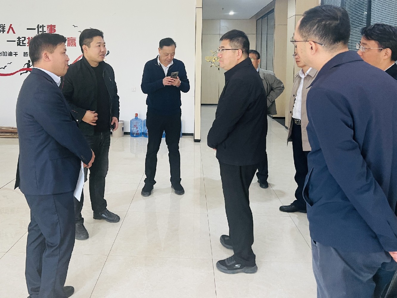 亳州市副市长薛冰一行莅临亳州市和记草本药业有限公司指导工作